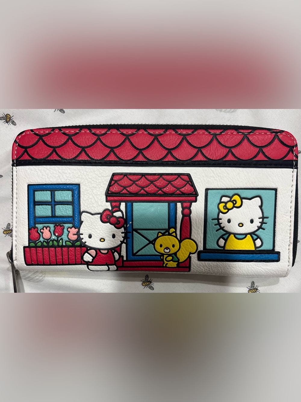 NWOT Loungefly Hello Kitty Scene Wallet